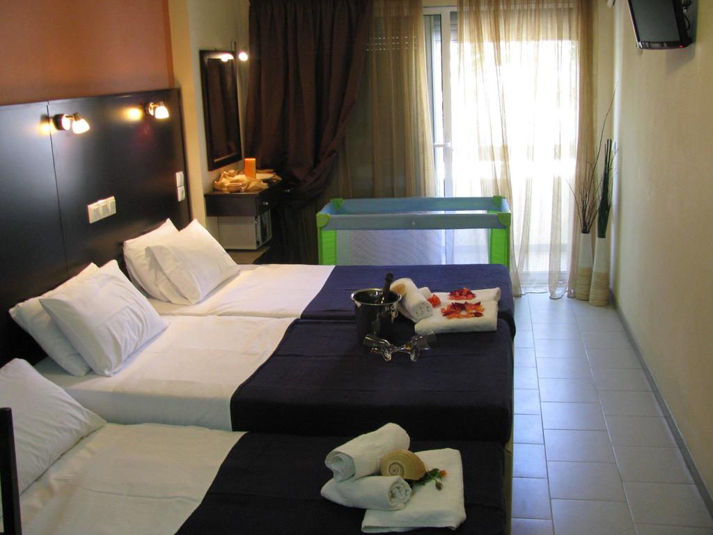 Villa Kokkinos Potos Phòng bức ảnh