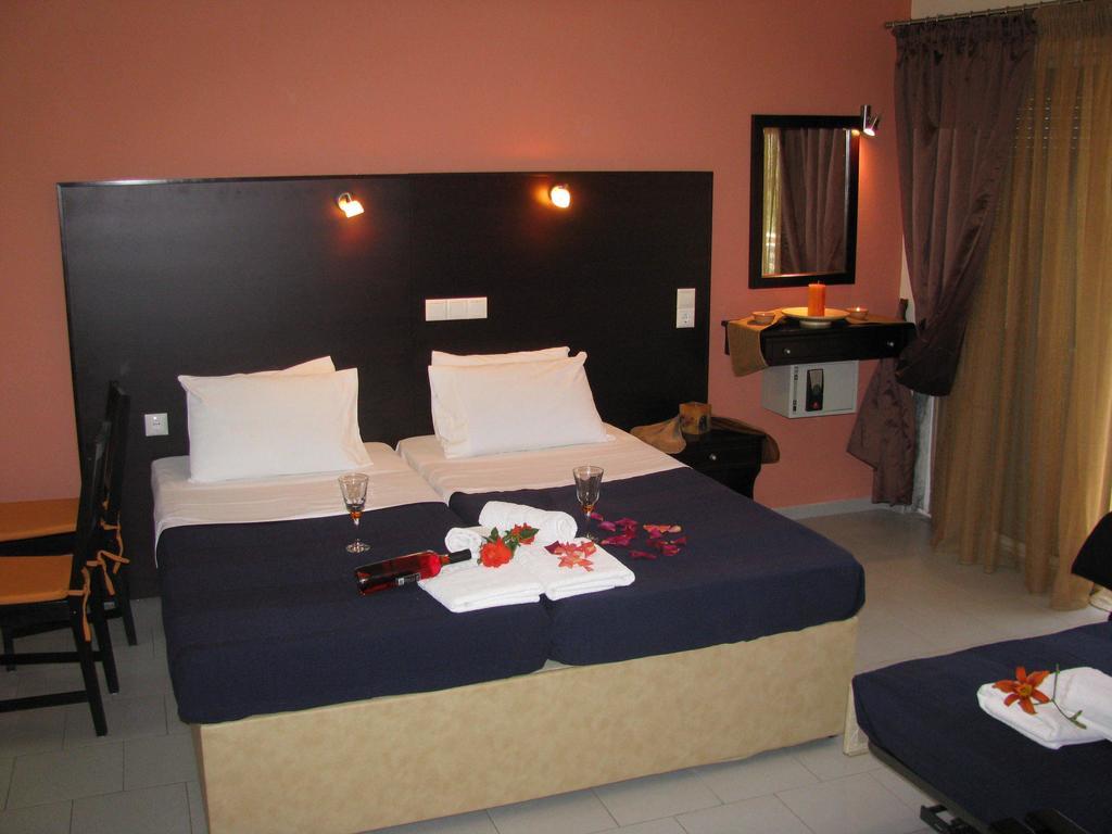 Villa Kokkinos Potos Phòng bức ảnh
